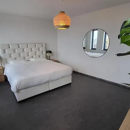 Bed & Breakfast Kopwest 8 Personen Purmerend